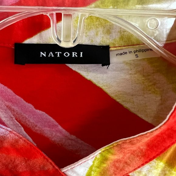 Woman multicolor blouse. Size Small - Picture 4 of 5